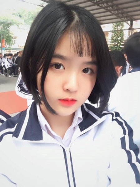 เพื่อนที่ดีที่สุดและสาวสวยมีความสนุกสนานมาก