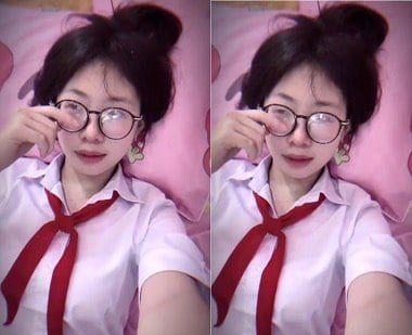 cao thi thuy vy เป็นกระหายน้ำ