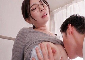 อาจารย์ Rei Kamiki พอใจนักเรียนที่อ่อนแอ