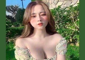 เด็กแองเจล่าพิชิตพี่น้องที่มีความยาวกว้างของเขา