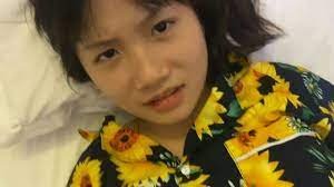 เมื่อภรรยาเห็นพี่ชายของเธอ -ในกฎหมายลูบแมวที่มีค่าพวกเขาก็ร้องขออย่างรวดเร็ว