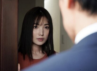 หลังจากสิบปีของการเห็นครูเซ็กซี่หลงใหลในไฟ