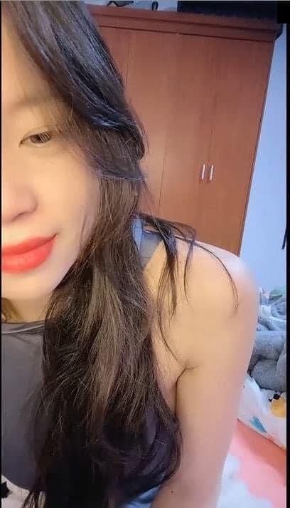 เนื้อของหญิงสาวค้นพบอย่างลับๆนั้นยอดเยี่ยมมาก