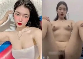 ในป่าร้างทั้งคู่มีความรักที่หลงใหล